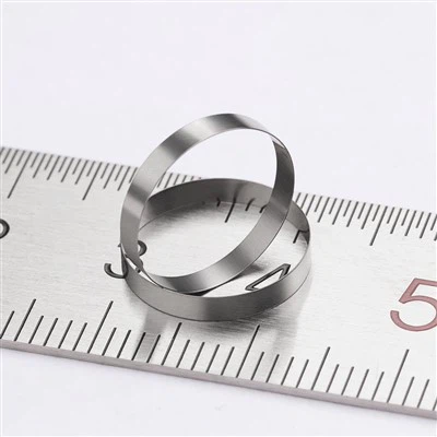 Anillos marcadores metálicos en dispositivos médicos